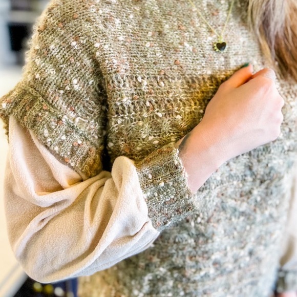 LIKE LOVE Plus size confetti contrast long sleeve with fleece detail - Picture 4 of 4